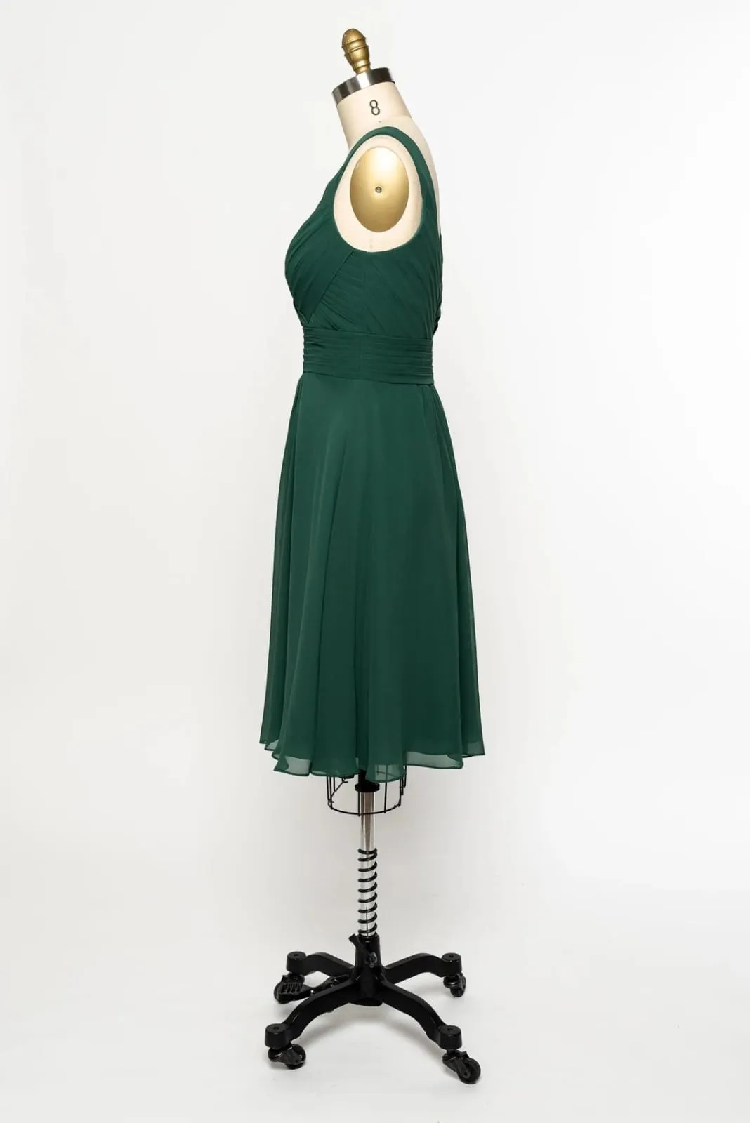 Sleeveless V Back Ruched Green Chiffon Tank Short Bridesmaid Dress
