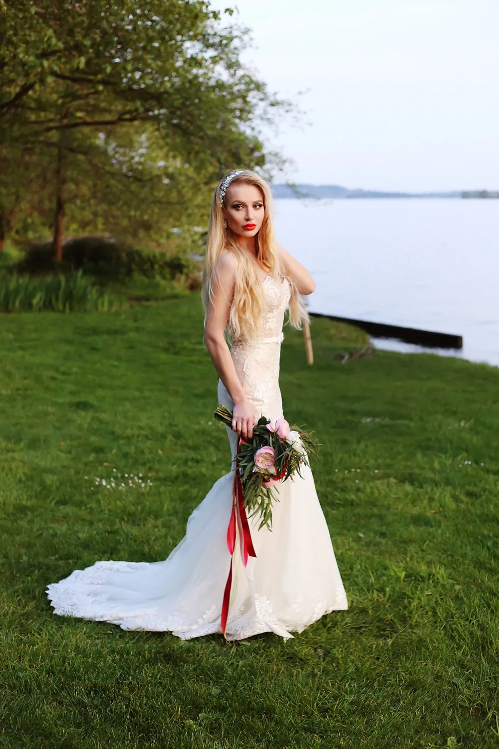 Strapless Trumpet Wedding Dress (# Betty)