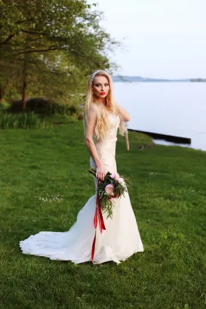 Strapless Trumpet Wedding Dress (# Betty)