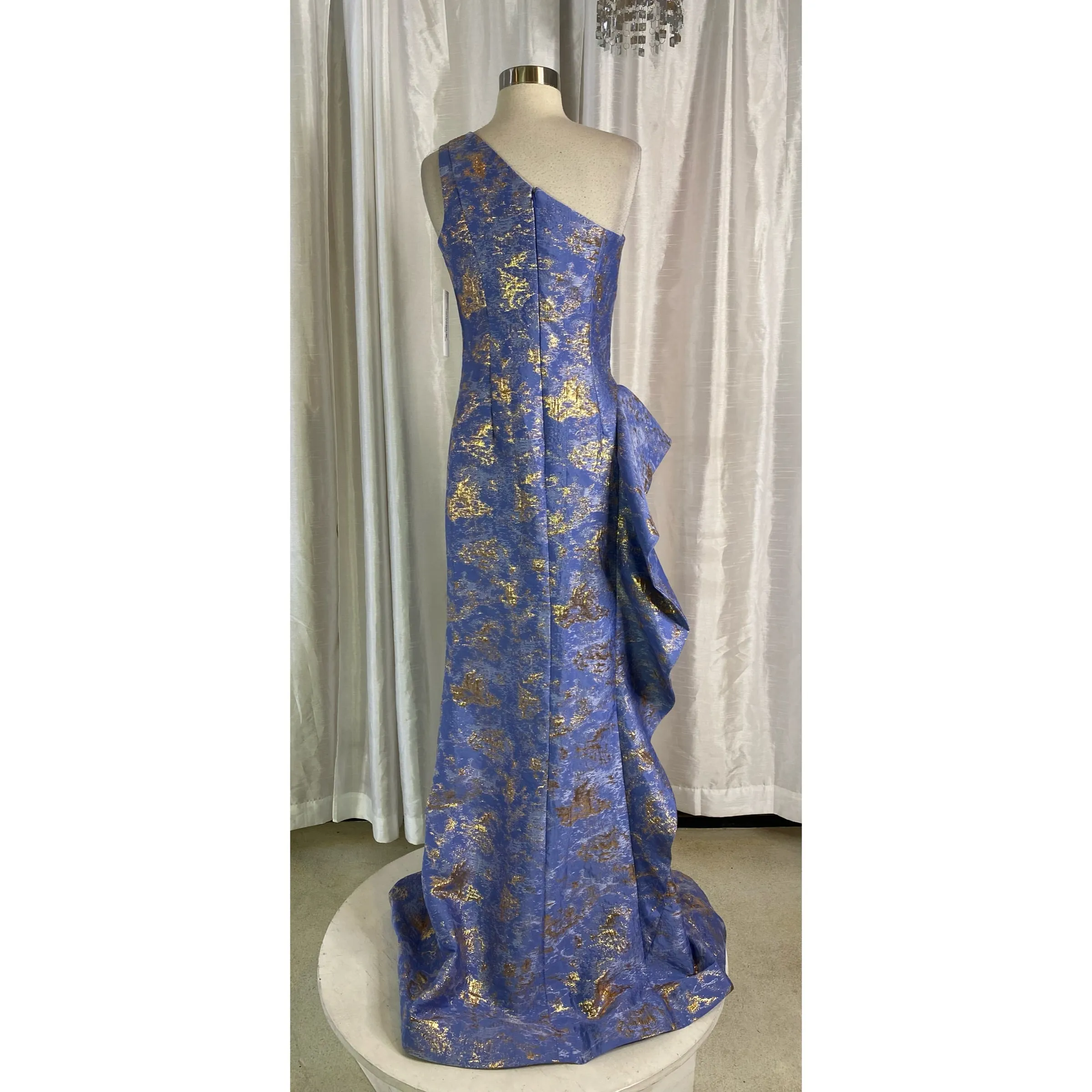 TERI JON Style #209064 Metallic Jacquard One-Shoulder Side-Ruffle Gown Sky Size 2 NWT