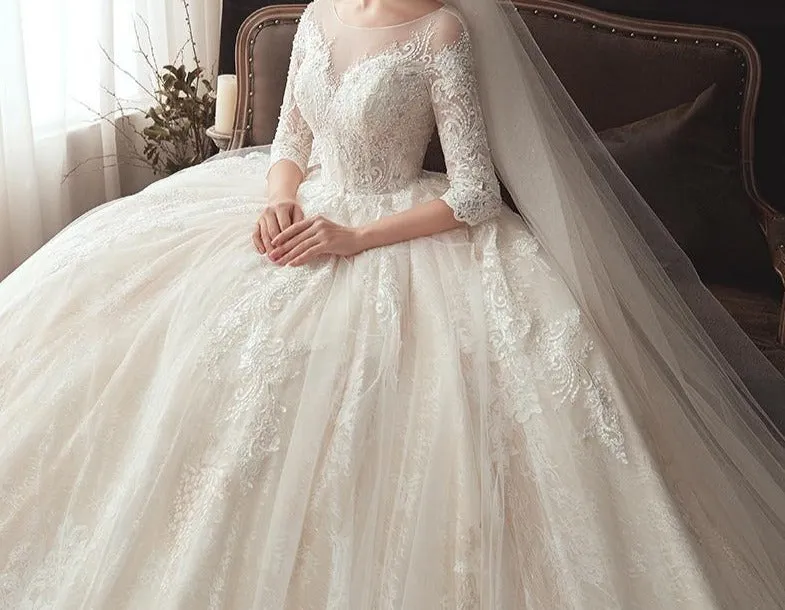VB Luxury Sweet-Heart Neckline Ball Gown Wedding Dress