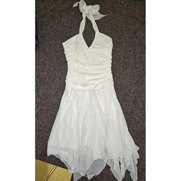 White Asymmetrical Drop Waist Hankerchief Hem Halter Dress Medium Speechless