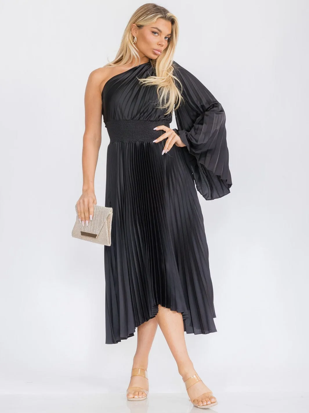 WOMEN'S ONE SHOULDER LONG BELL SLEEVE SMOCK WAIST PLEATED MAXI DRESS
