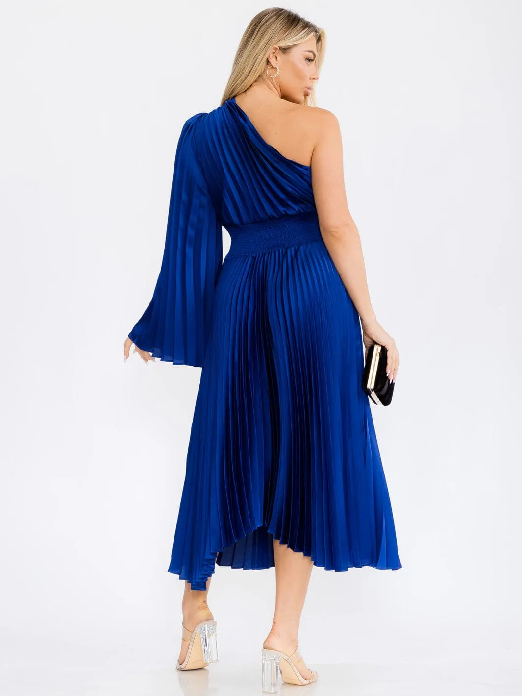 WOMEN'S ONE SHOULDER LONG BELL SLEEVE SMOCK WAIST PLEATED MAXI DRESS