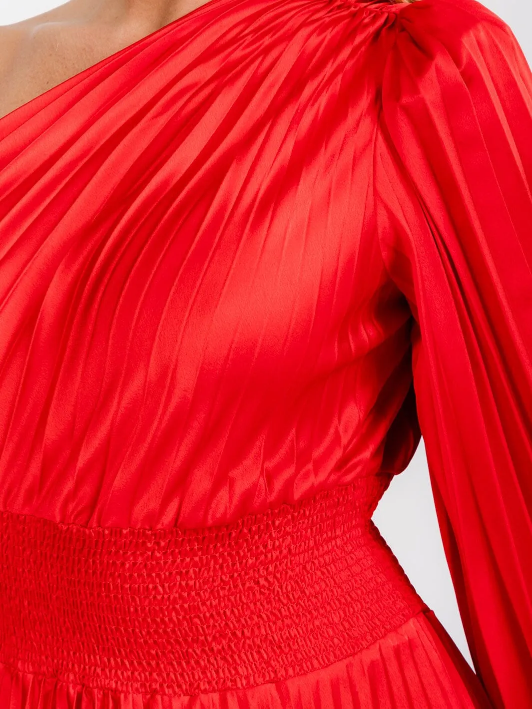 WOMEN'S ONE SHOULDER LONG BELL SLEEVE SMOCK WAIST PLEATED MAXI DRESS