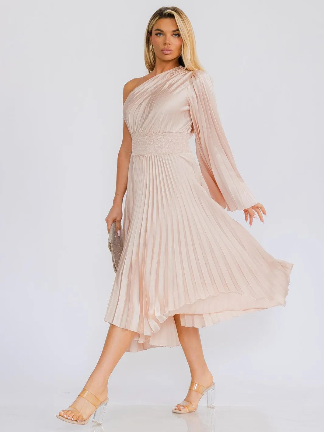 WOMEN'S ONE SHOULDER LONG BELL SLEEVE SMOCK WAIST PLEATED MAXI DRESS