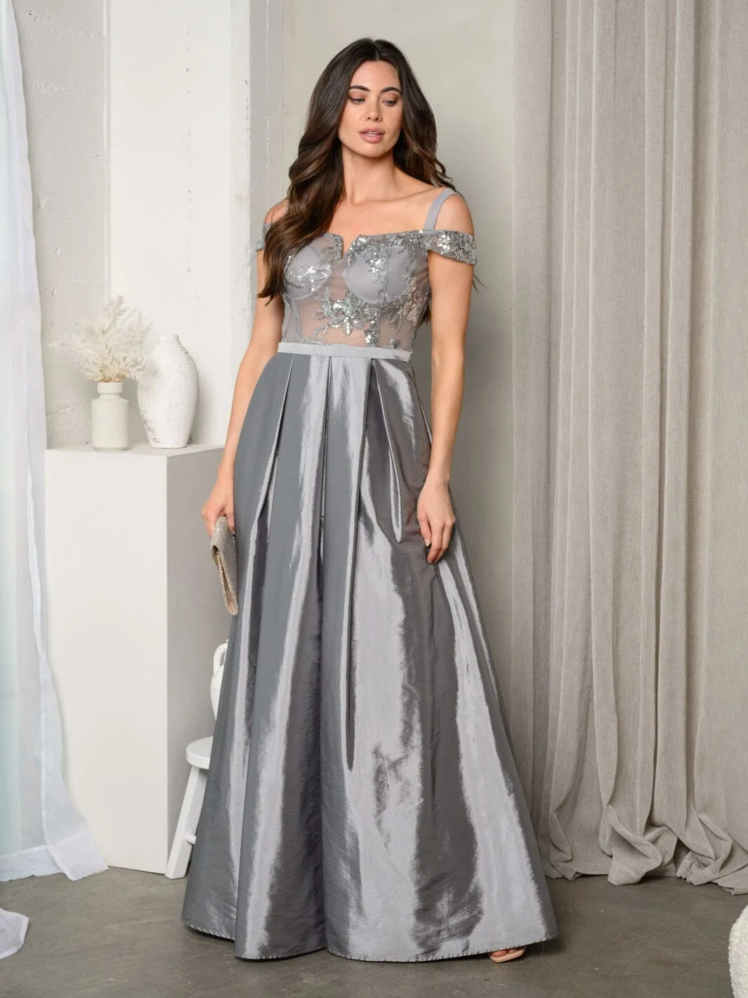 WOMEN'S SHORT SLEEVE EMBROIDERY MESH SATIN MAXI GOWN DRESS