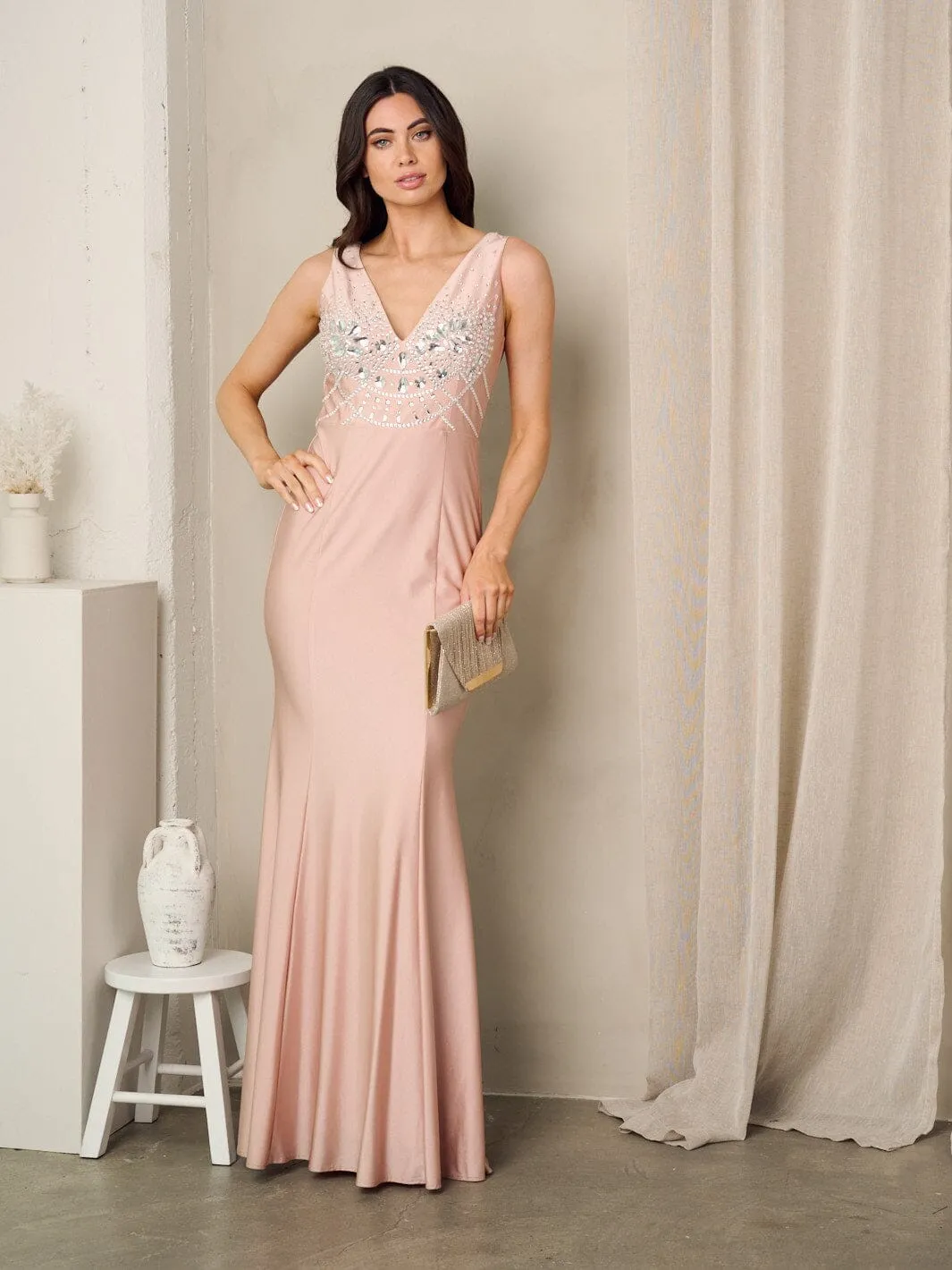 WOMEN'S SLEEVELESS V-NECK BODYCON STUDS MAXI GOWN DRESS